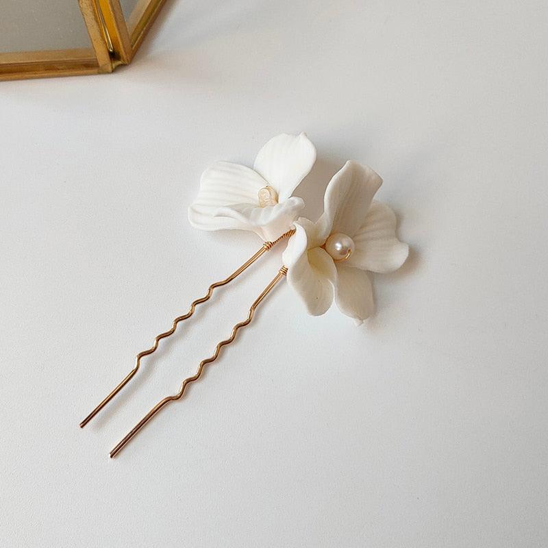 Grampo Essência com 2 flores - Grinalda Store